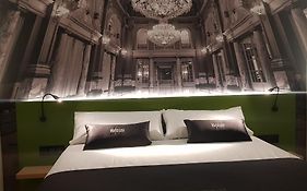 Bonnies Suites & Spa Valencia